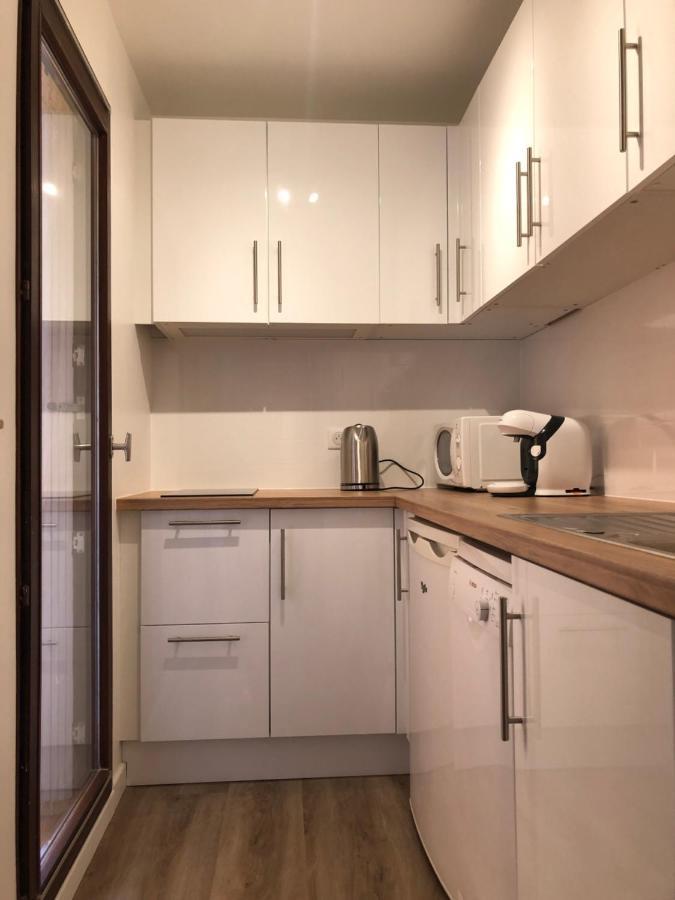 Un Grand Studio Face Au Port De Santa Lucia Saint-Raphael  Ngoại thất bức ảnh